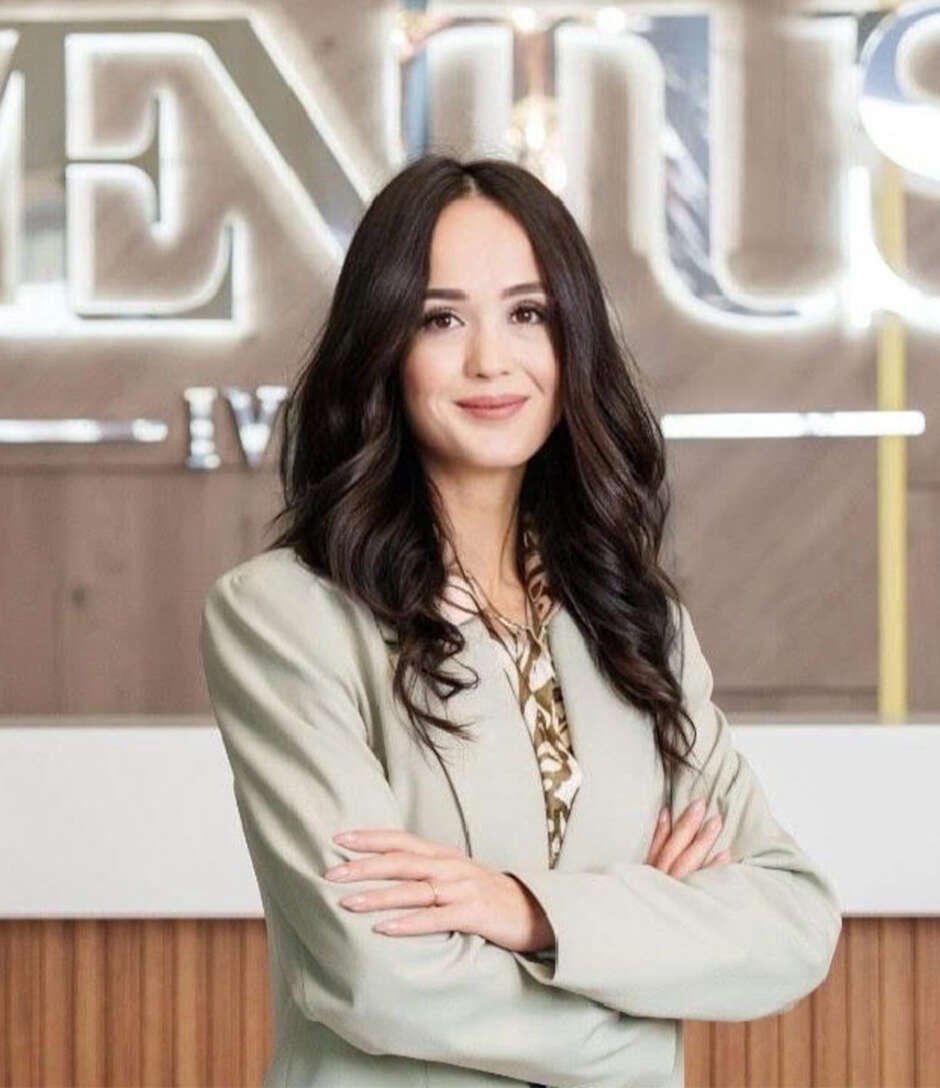 Emine Kızıl Kumru